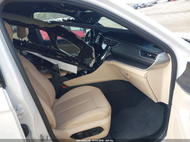 2024 JEEP GRAND CHEROKEE 1C4RJHBGXRC112104 Photo 4