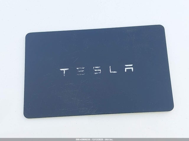 2024 TESLA MODEL Y 7SAYGDEF2RF150535 Photo 10