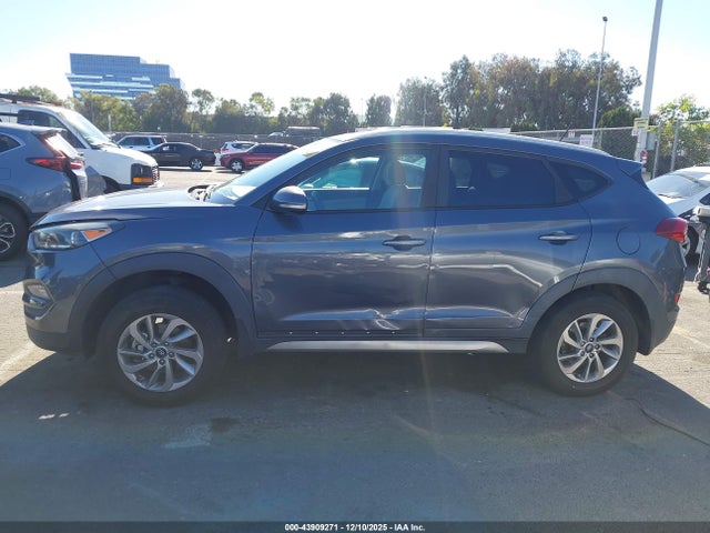 KM8J33A27HU361951 Hyundai Tucson Eco