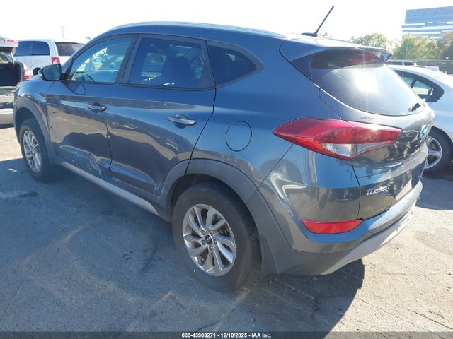 KM8J33A27HU361951 Hyundai Tucson Eco