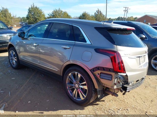 2022 CADILLAC XT5 1GYKNERS7NZ117003 Photo 2
