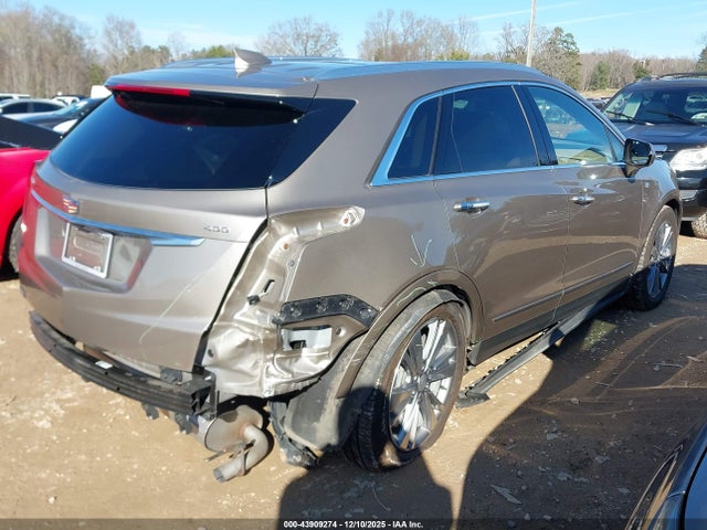 2022 CADILLAC XT5 1GYKNERS7NZ117003 Photo 3