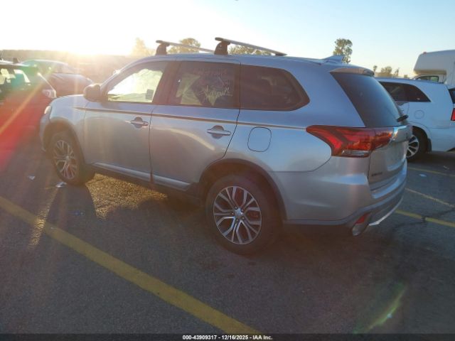 2018 MITSUBISHI OUTLANDER JA4AD2A33JZ004757 Photo 2
