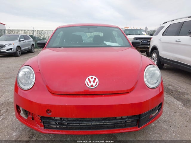 Volkswagen Beetle 2014 3VWFP7AT2EM627307 Image 12