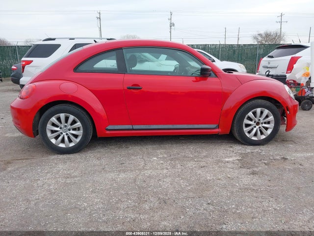 Volkswagen Beetle 2014 3VWFP7AT2EM627307 Image 13