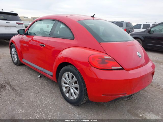 2014 VOLKSWAGEN BEETLE 3VWFP7AT2EM627307 Photo 2