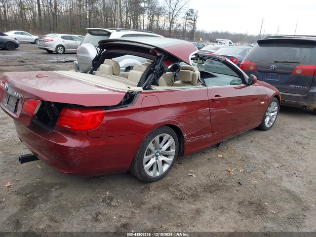 2013 BMW 328I WBADW7C53DE731141 Photo 3