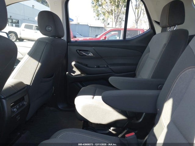 2020 CHEVROLET TRAVERSE 1GNERGKW5LJ137236 Photo 7