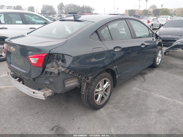 1G1BE5SMXJ7194433 Chevrolet Cruze Lt Auto