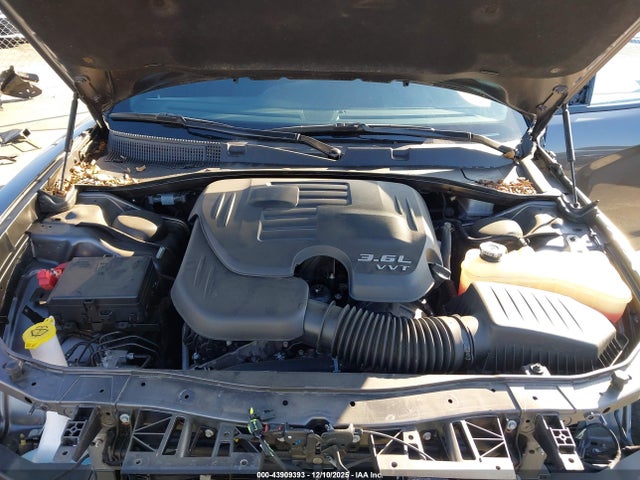 Dodge Charger Sxt 2023 2C3CDXBG1PH584228 Image 10