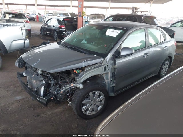 3KPA24AD4NE474829 KIA RIO S