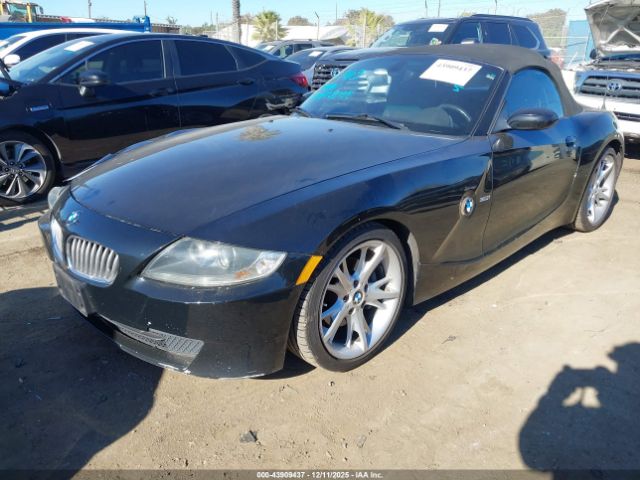 2008 BMW Z4 4USBU33588LW74830 Photo 1