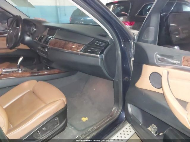 2010 BMW X5 5UXFF0C51ALT84448 Photo 4