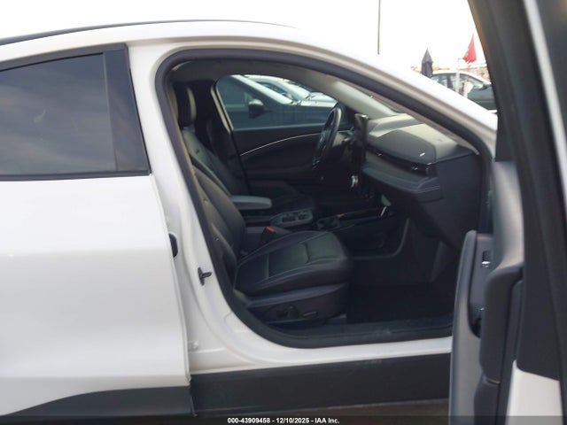 Ford Mustang Mach-e Premium 2025 3FMTK3SU3SMA02992 Image 5