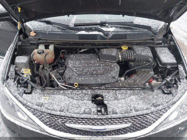 43909474 :رقم المزاد ، 2C4RC1BG2LR140043 vin ، 2020 Chrysler Pacifica Touring L مزاد بيع