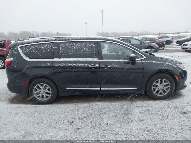 43909474 :رقم المزاد ، 2C4RC1BG2LR140043 vin ، 2020 Chrysler Pacifica Touring L مزاد بيع