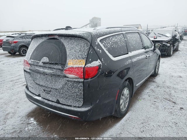 43909474 :رقم المزاد ، 2C4RC1BG2LR140043 vin ، 2020 Chrysler Pacifica Touring L مزاد بيع