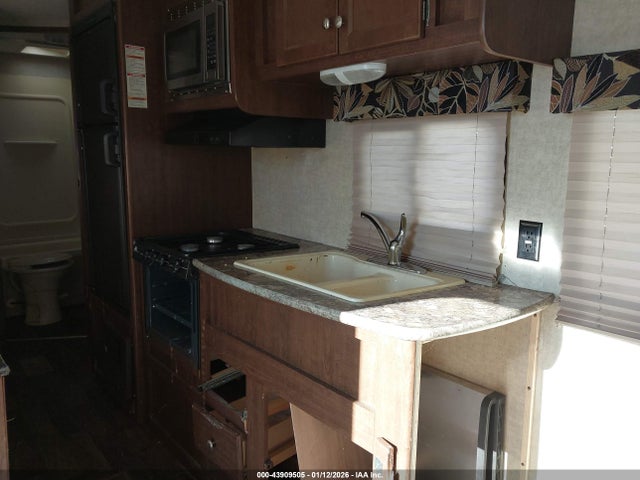 Продажа на аукционе авто 2016 Keystone Hideout, vin: 4YDT26027G7203266, номер лота: 43909505