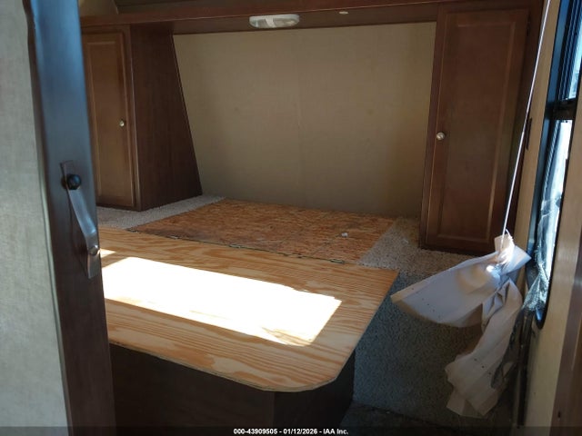 Продажа на аукционе авто 2016 Keystone Hideout, vin: 4YDT26027G7203266, номер лота: 43909505