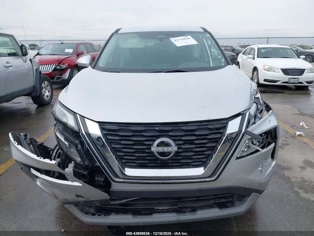 Продажа на аукционе авто 2023 Nissan Rogue Sv Fwd, vin: 5N1BT3BA3PC818026, номер лота: 43909536