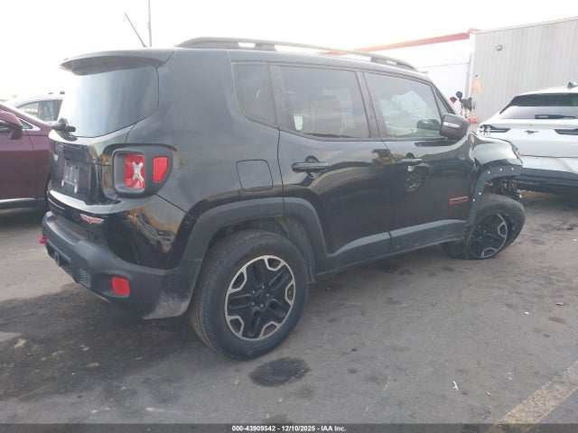 ZACCJBCB0HPE45122 Jeep Renegade Trailhawk 4x4