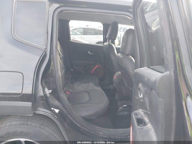 ZACCJBCB0HPE45122 Jeep Renegade Trailhawk 4x4