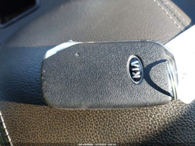 2021 KIA SPORTAGE KNDPN3AC8M7933197 Photo 10