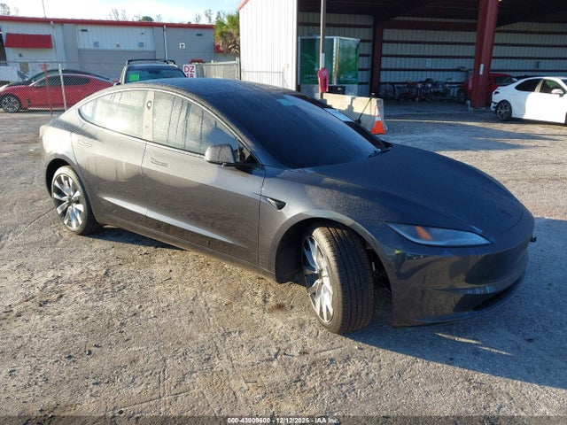 2026 TESLA MODEL 3 5YJ3E1EA4TF123845 Photo 0