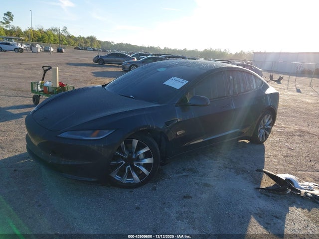 2026 TESLA MODEL 3 5YJ3E1EA4TF123845 Photo 1