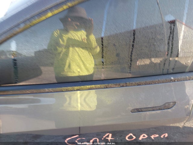 2026 TESLA MODEL 3 5YJ3E1EA4TF123845 Photo 6