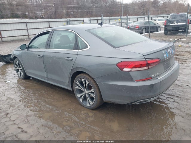 2021 VOLKSWAGEN PASSAT 1VWSA7A34MC007333 Photo 2