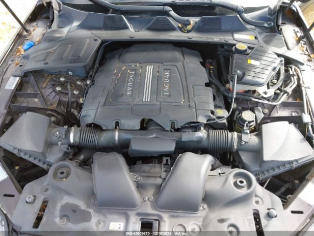 2011 JAGUAR XJ SAJWA2GB7BLV10083 Photo 9