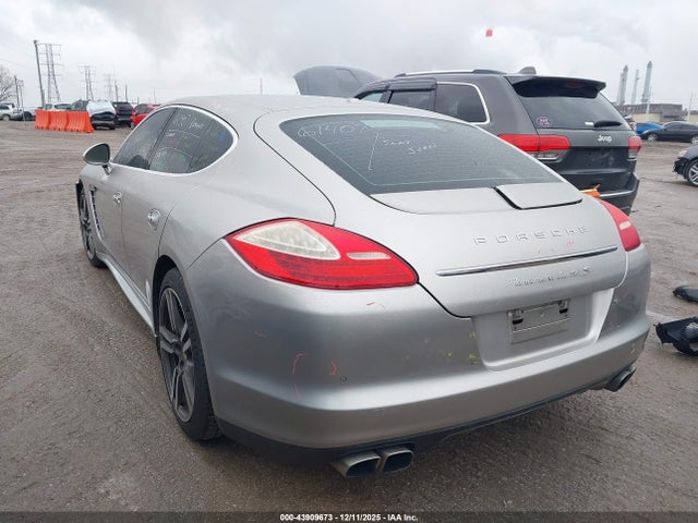 2012 PORSCHE PANAMERA WP0AC2A7XCL090022 Photo 2