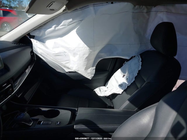 2024 NISSAN ROGUE JN8BT3CA8RW359200 Photo 4