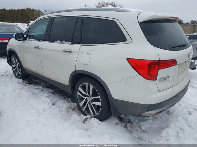 Aukcja sprzedaży 2017 Honda Pilot Touring, vin: 5FNYF5H93HB005630, numer aukcji: 43909704