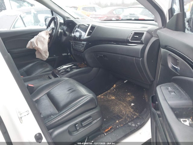Aukcja sprzedaży 2017 Honda Pilot Touring, vin: 5FNYF5H93HB005630, numer aukcji: 43909704