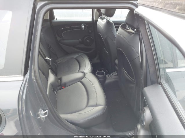 2017 MINI HARDTOP WMWXU3C38H2F48452 Photo 7