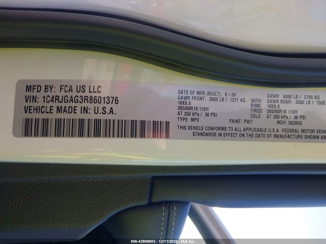 2024 JEEP GRAND CHEROKEE 1C4RJGAG3R8601376 Photo 8