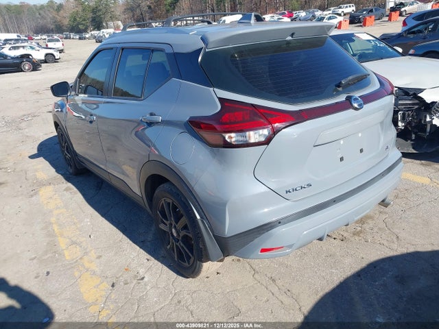 2021 NISSAN KICKS 3N1CP5CV9ML525261 Photo 2