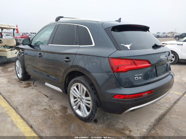 WA1BNAFY5J2133219 Audi Q5 2.0t Premium/2.0t Tech Premium