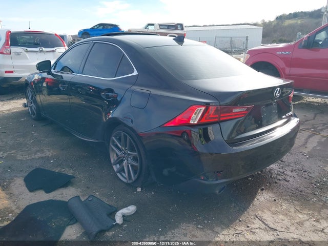 Lexus IS 350 2014 JTHCE1D24E5002567 Image 3