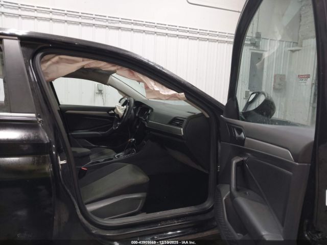 2019 VOLKSWAGEN JETTA 3VWC57BU5KM170102 Photo 4