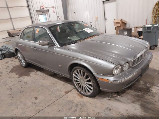 2007 JAGUAR XJ SAJWA71B27SH17910