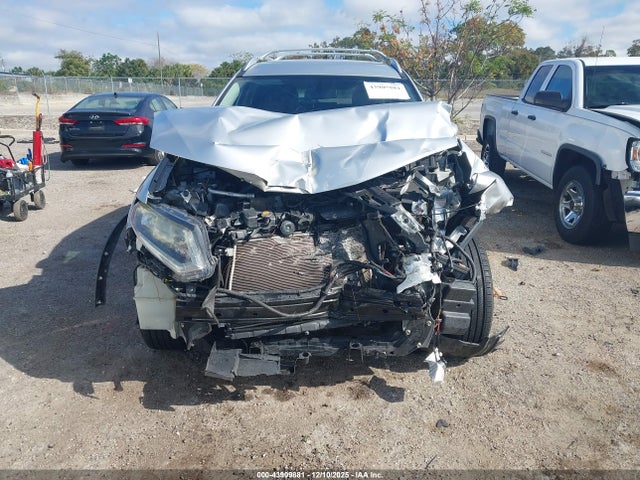 Auction sale of the 2015 Nissan Rogue Sv, vin: KNMAT2MT7FP562652, lot number: 43909881
