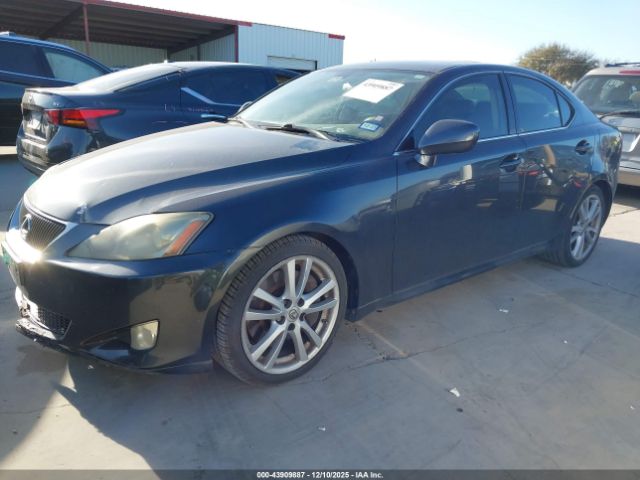 2007 LEXUS IS 350 JTHBE262772008401 Photo 1