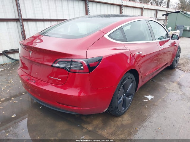2018 TESLA MODEL 3 5YJ3E1EB3JF114656 Photo 3