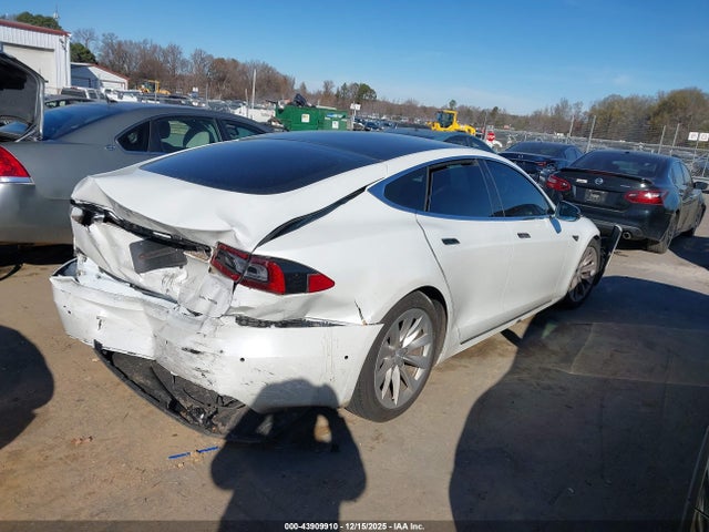 2019 TESLA MODEL S 5YJSA1E29KF337311 Photo 3