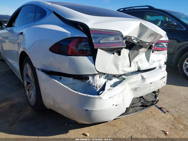 2019 TESLA MODEL S 5YJSA1E29KF337311 Photo 5
