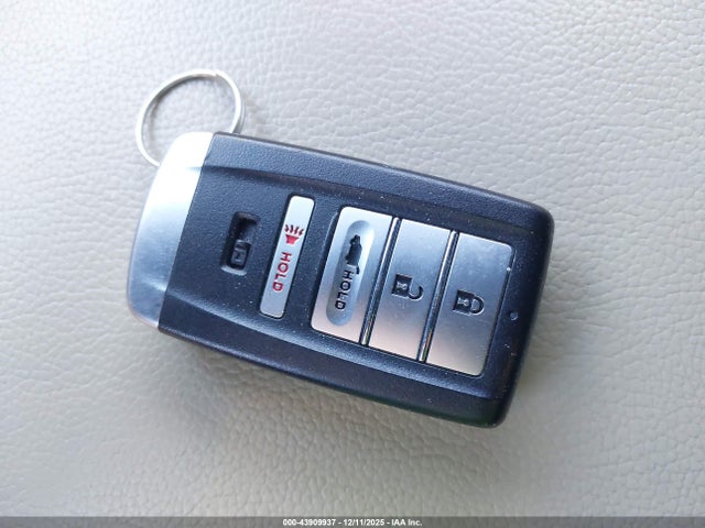 2016 ACURA RDX 5J8TB3H50GL001765 Photo 10