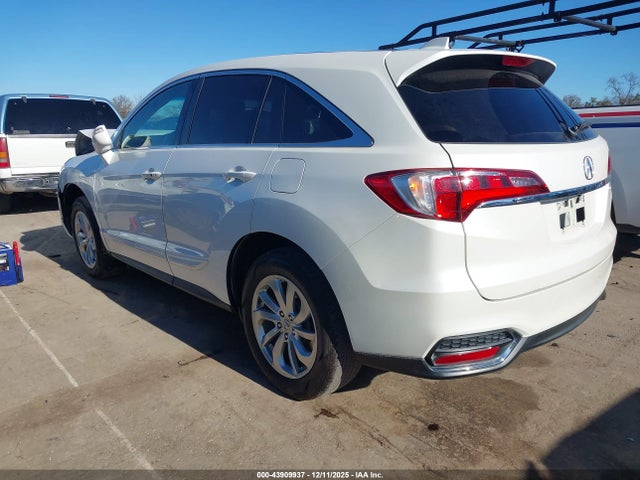 2016 ACURA RDX 5J8TB3H50GL001765 Photo 2